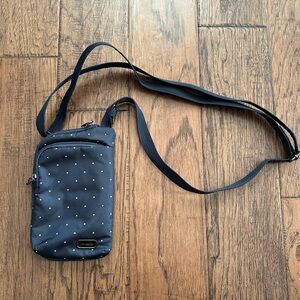 Pacsafe Daysafe Anti-Theft Tech Crossbody Bag
Navy Polka Dot
